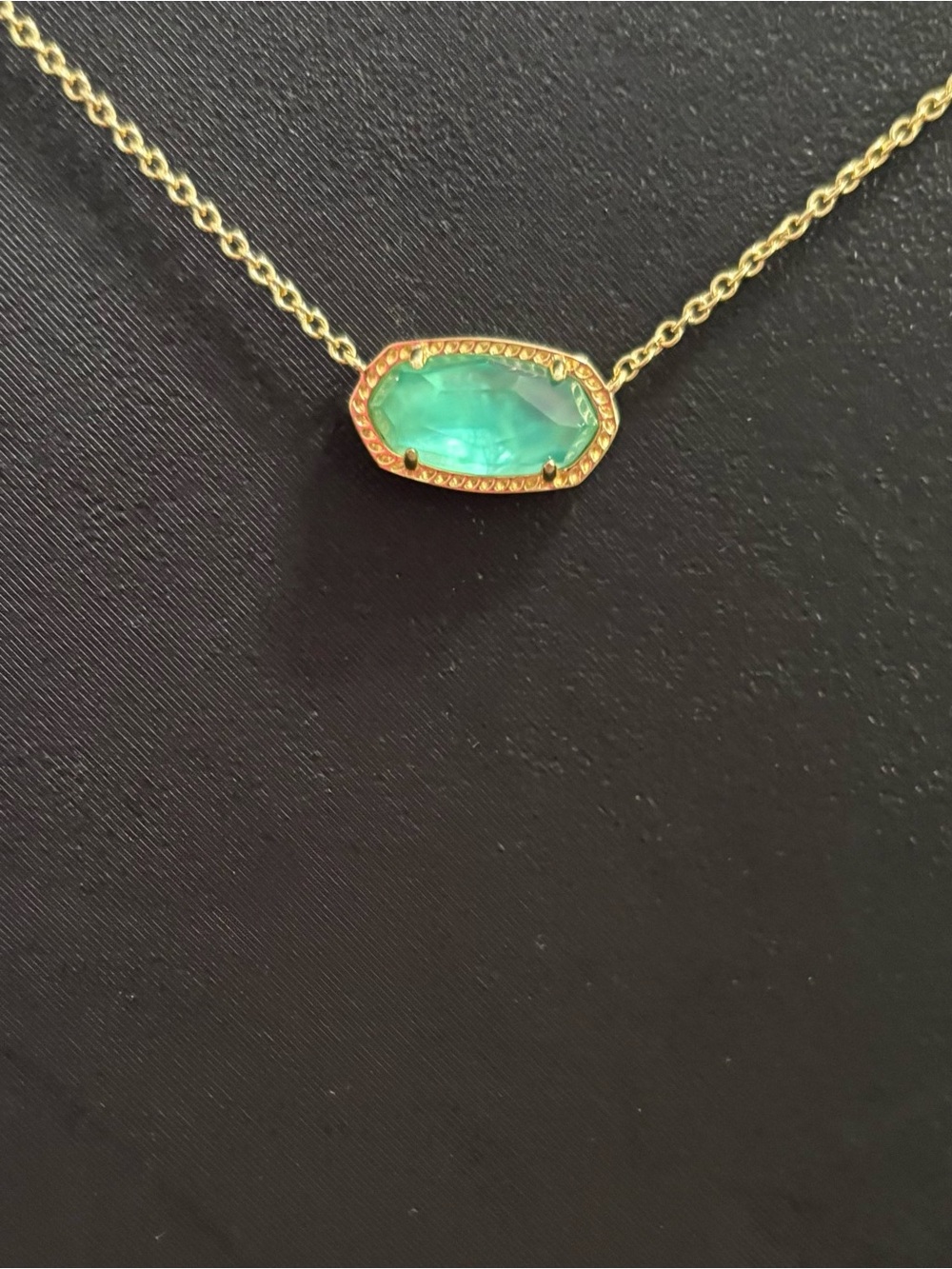 Kendra Scott Jade Green Illusion Necklace - Picture 5 of 7